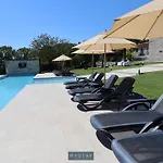 Casa D'henrique Retreat Pool And 4*