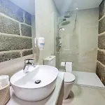 Casa D'henrique Retreat Pool And شقة فندقية 4*