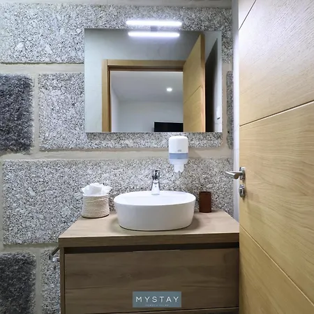 Appart hôtel Mystay - Casa D'henrique *