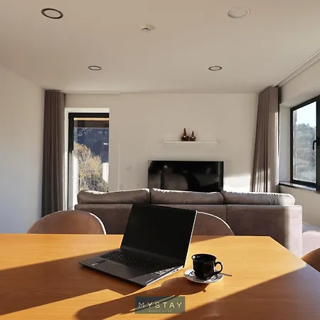 Casa D'Henrique Retreat Pool And Spa Aparthotel 4*