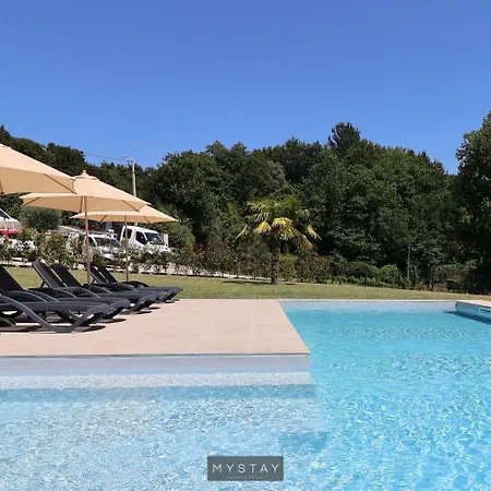 Casa D'Henrique Retreat Pool And Spa Aparthotel 4*