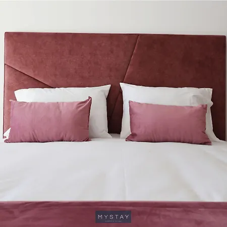 Casa D'Henrique Retreat Pool And Spa Aparthotel 4*