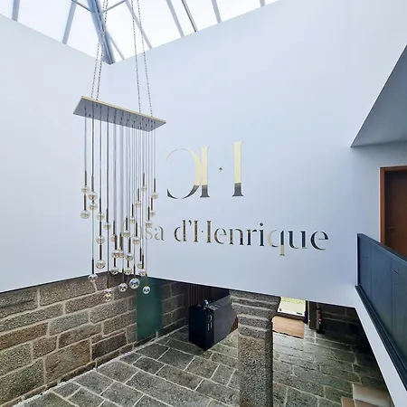 Casa D'henrique Retreat Pool And