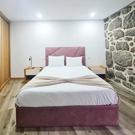 Casa D'henrique Retreat Pool And Aparthotel 4*