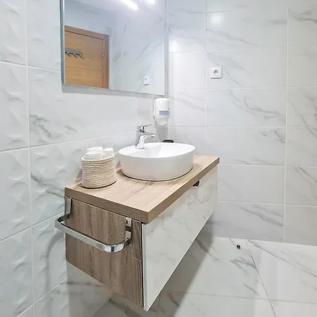 Aparthotel Casa D'henrique Retreat Pool And 4*
