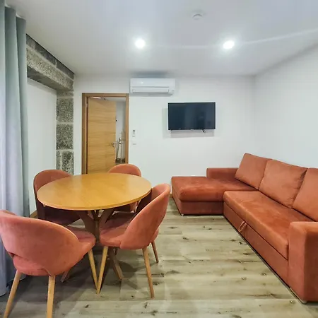 Casa D'henrique Retreat Pool And Aparthotel 4*