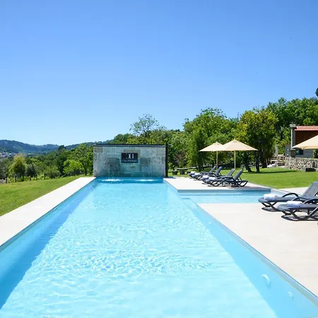 Casa D'henrique Retreat Pool And Apartmanhotel 4*