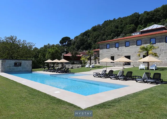 Casa D'henrique Retreat Pool And Aparthotel Vieira do Minho