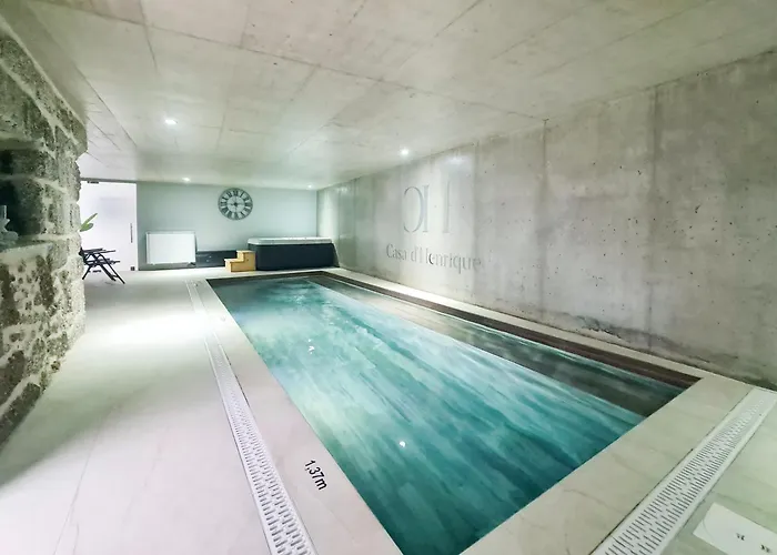 Casa D'henrique Retreat Pool And Aparthotel