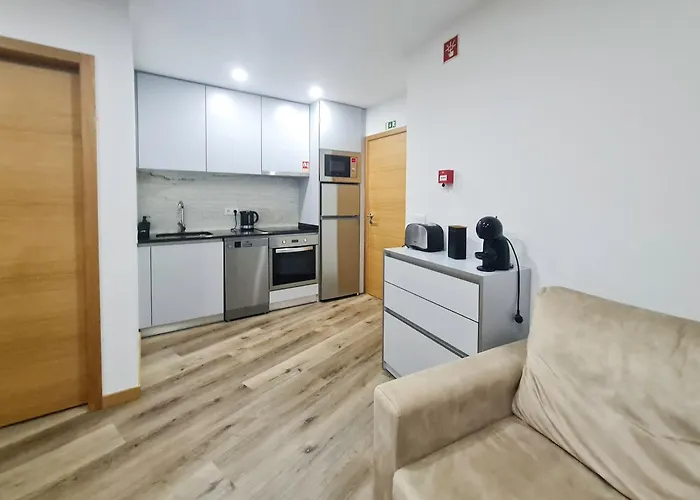 Casa D'henrique Retreat Pool And Апарт-отель 4*