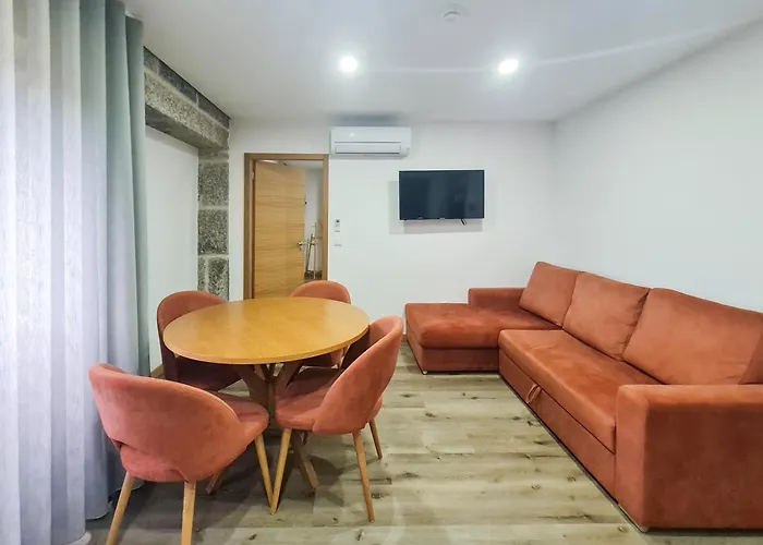 Casa D'henrique Retreat Pool And Апарт-отель 4*