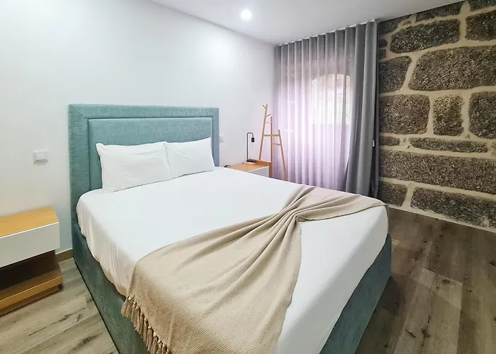 Casa D'henrique Retreat Pool And Апарт-отель Виейра-ду-Минью