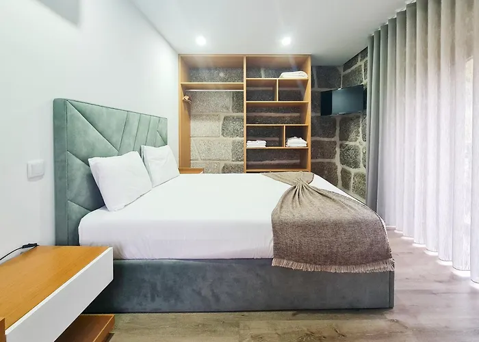 Casa D'henrique Retreat Pool And 4*