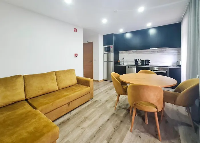 Casa D'henrique Retreat Pool And Апарт-отель Виейра-ду-Минью