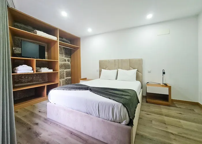 Casa D'henrique Retreat Pool And Апарт-отель Виейра-ду-Минью